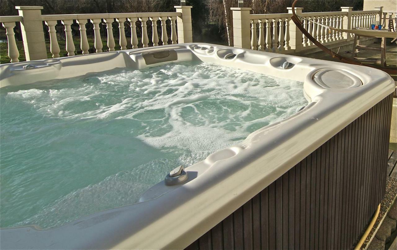 סומור La Lambertine & Spa מראה חיצוני תמונה